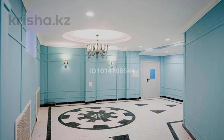 1-комнатная квартира · 54 м² · 2/9 этаж, мкр Жетысу-1 51а — Абая момышулы за 300 000 ₸ в Алматы, Ауэзовский р-н — фото 2