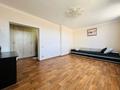 2-комнатная квартира · 67 м² · 4/5 этаж, ул. Карла Маркса 56 за 9.5 млн ₸ в Шахтинске — фото 4