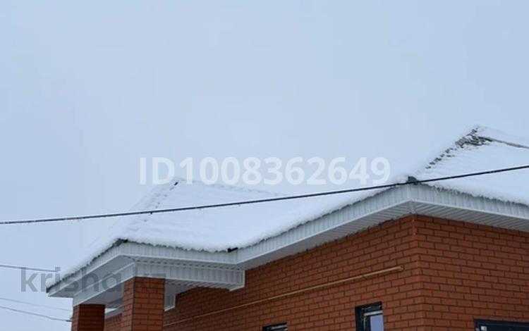 Отдельный дом · 4 комнаты · 182 м² · 10 сот., мкр Бирлик, Бекет ата 2А — Школа Нысанбаев и казпочта за 35 млн 〒 в Атырау, мкр	Бирлик — фото 2