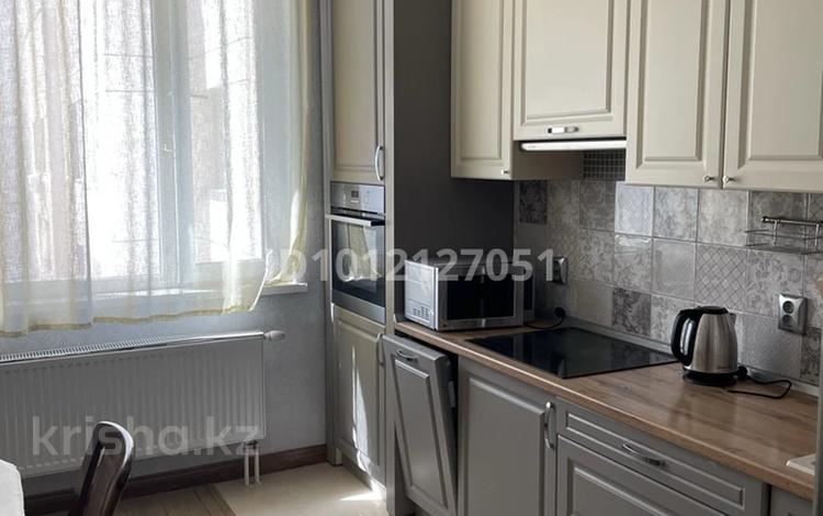 3-комнатная квартира · 81 м², Улы Дала 56/2 — Сауран за 60 млн ₸ в Астане, Есильский р-н — фото 2