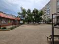 3-бөлмелі пәтер · 100 м² · 3/8 қабат, 4 ш/а 33 — 4 микрорайон, бағасы: 44 млн ₸ в Уральске, мкр 4 — фото 31