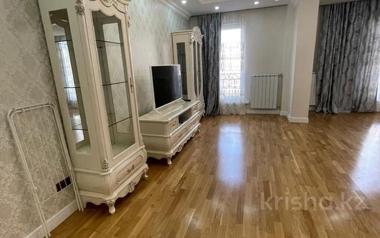 3-бөлмелі пәтер · 140 м² · 4/8 қабат, мкр Мирас, Мкр. Мирас 157, бағасы: 700 000 ₸ в Алматы, Бостандыкский р-н — фото 2