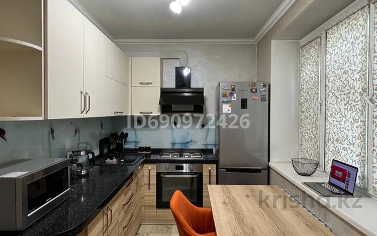 1-комнатная квартира, 34 м², 5/5 этаж, Толе би 127 — Муратбаева