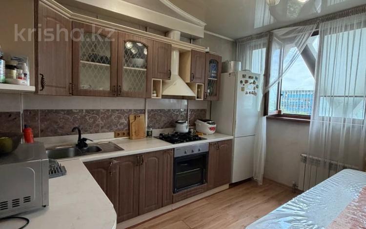 3-бөлмелі пәтер · 74 м² · 6/8 қабат, Жибек Жолы, бағасы: 54 млн ₸ в Алматы, Алмалинский р-н — фото 4