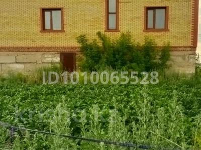 Отдельный дом · 7 комнат · 407 м² · 20 сот., Тауелсиздик 3Б — 200 м от озера за 28 млн 〒 в 