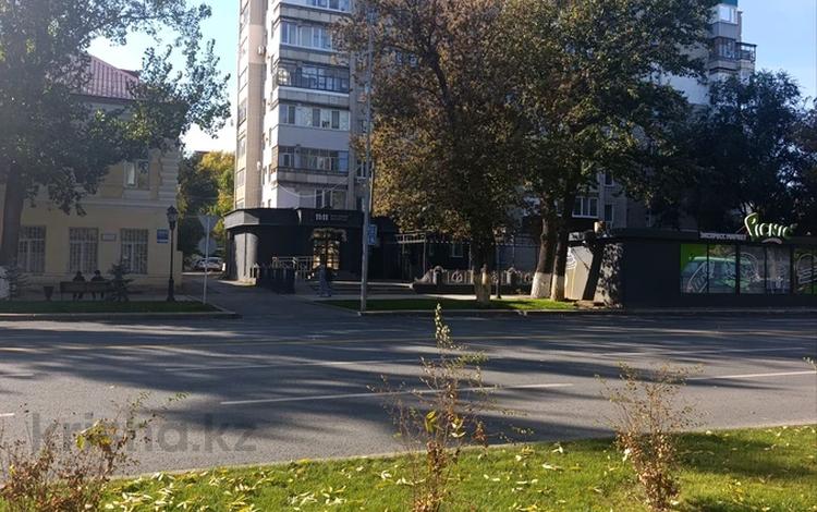 1-комнатная квартира · 36 м² · 7/9 этаж, Назарбаева 187 — Обувь с полком за 100 000 ₸ в Уральске — фото 2