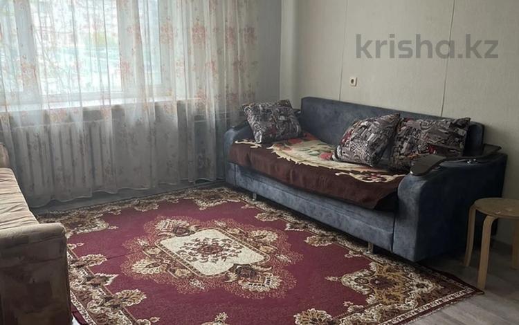 1-комнатная квартира, 35 м², 2/5 этаж помесячно, Жастар 18 за 70 000 〒 в Талдыкоргане — фото 2