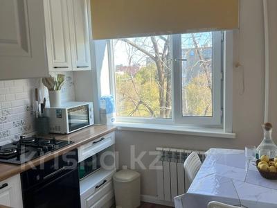 3-комнатная квартира · 63 м² · 4/5 этаж, Карла Маркса 117/1 за 18 млн 〒 в Шахтинске