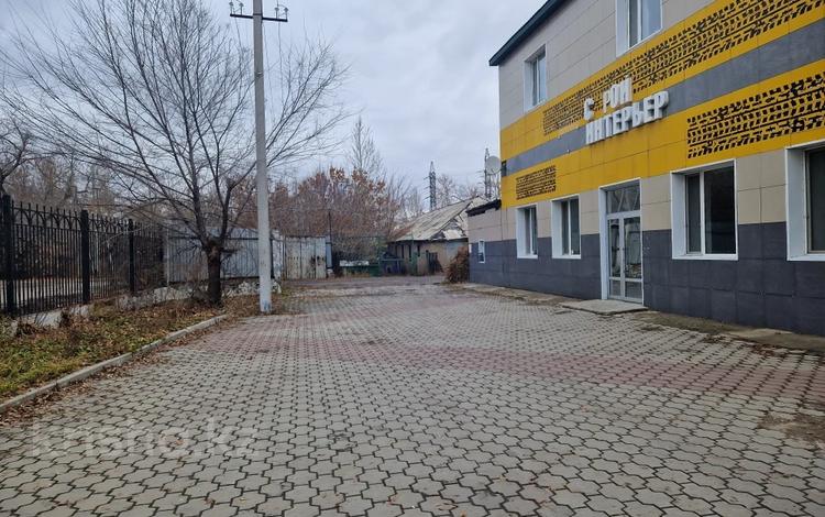 Офисы, магазины и бутики · 1278 м² за 170 млн ₸ в Караганде — фото 2