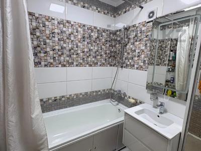 2-комнатная квартира · 60.7 м² · 2/6 этаж, мкр Аксай-4 за 41 млн ₸ в Алматы, Ауэзовский р-н