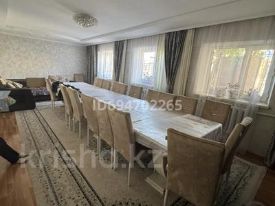 Отдельный дом · 4 комнаты · 90 м² · 3 сот., Шернияза 115А — Конаева за 17 млн ₸ в Актобе, мкр. Курмыш