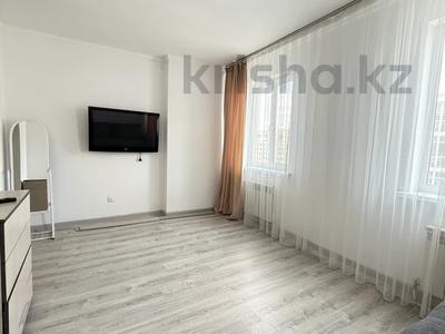 1-комнатная квартира · 42 м² · 9/10 этаж, Роза Багланова 3 за 25.5 млн ₸ в Астане, Нура р-н