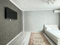 1-бөлмелі пәтер · 50 м² · 1/5 қабат, Жарбосынова 87Б, бағасы: 12 000 ₸ в Атырау — фото 5