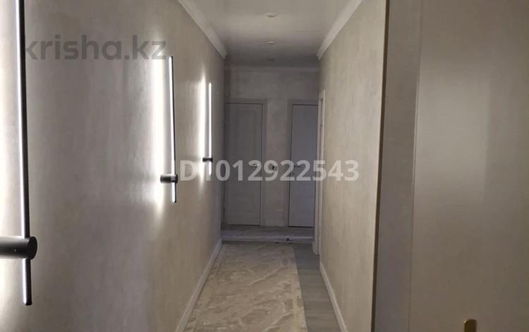 3-комнатная квартира · 85 м² · 5/5 этаж, мкр Береке, 1 8 за 28 млн ₸ в Атырау — фото 28