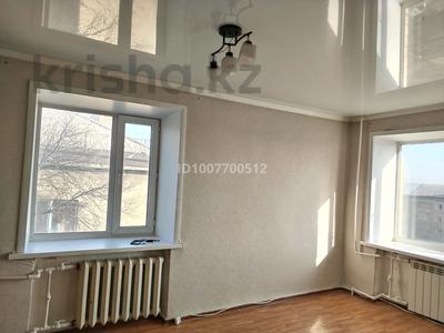 1-комнатная квартира · 29.4 м² · 5/5 этаж, Жекибаева за 5.5 млн 〒 в Караганде, Алихана Бокейханова р-н