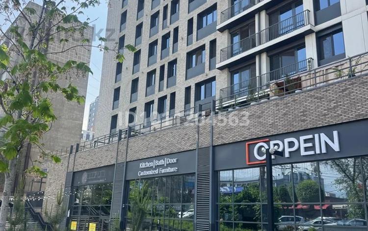2-комнатная квартира · 68 м² · 13/16 этаж, Серкебаева 91/1 за 74 млн ₸ в Алматы, Бостандыкский р-н — фото 12