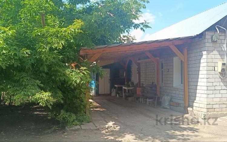 Отдельный дом · 3 комнаты · 48.6 м² · 4.3 сот., Касымханова за 15 млн ₸ в Костанае — фото 2