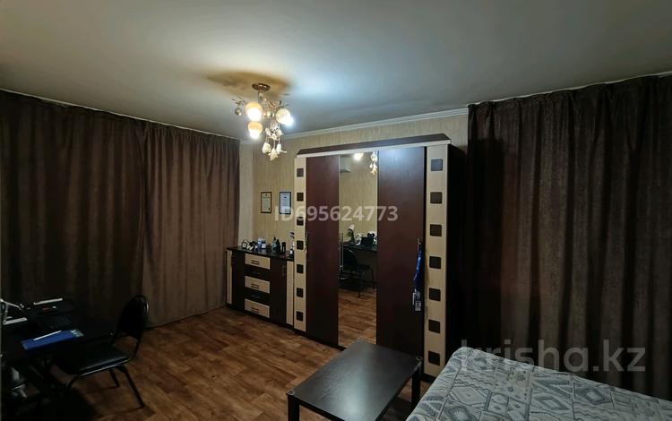 1-бөлмелі пәтер · 30.89 м² · 5/5 қабат, Абулхаир Хана 11, бағасы: 10 млн ₸ в Актобе — фото 2