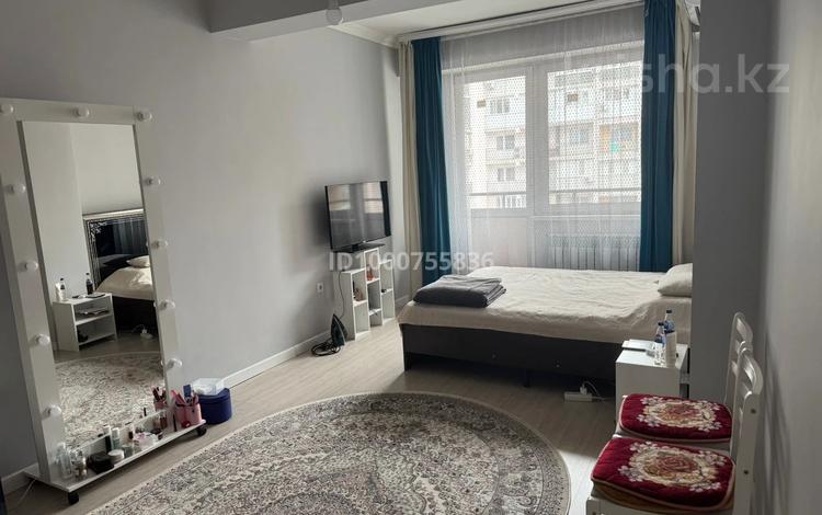 2-комнатная квартира · 64 м² · 5/9 этаж, мкр Атырау, Кульджинский тракт за 350 000 ₸ в Алматы, Медеуский р-н — фото 2