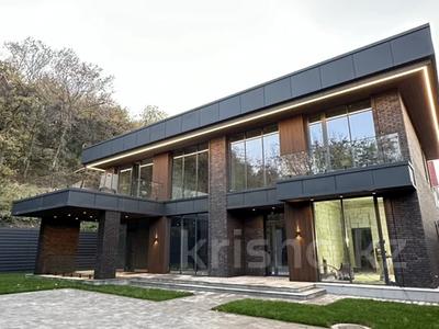 Отдельный дом · 6 комнат · 360 м² · 10 сот., Достык — Оспанова за 455 млн 〒 в Алматы, Медеуский р-н