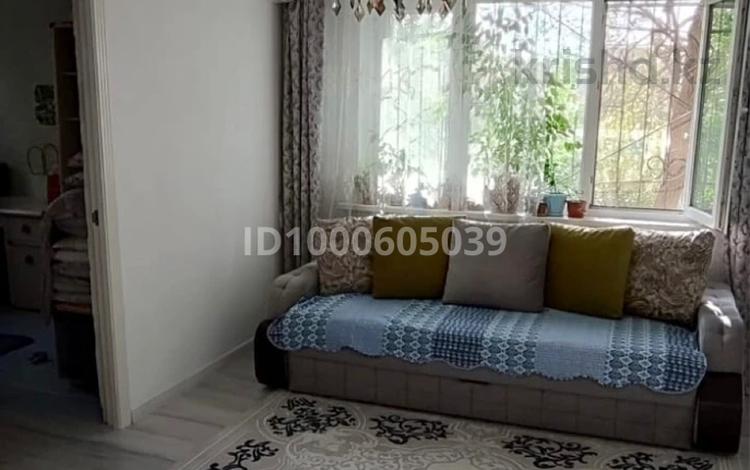 3-комнатная квартира · 60 м² · 1/5 этаж, 17 микрорайон 18 — Рыскулова - Шаяхметова за 21.9 млн 〒 в Шымкенте — фото 2