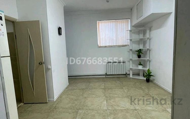 Еркін, кеңселер, дүкендер мен бутиктер, қоймалар, қоғамдық тамақтану орны, сұлулық салондары, ауыл шаруашылығы, монша, қонақ үй және демалыс орындары, медорталықтар мен дәріханалар, білім орталықтары, ойын-сауық · 50 м², бағасы: 10.5 млн 〒 в Косшы — фото 32