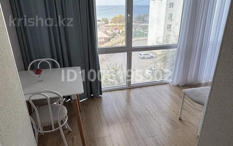 2-комнатная квартира · 71 м² · 5/5 этаж, 15-й мкр 8 за 250 000 ₸ в Актау — фото 2