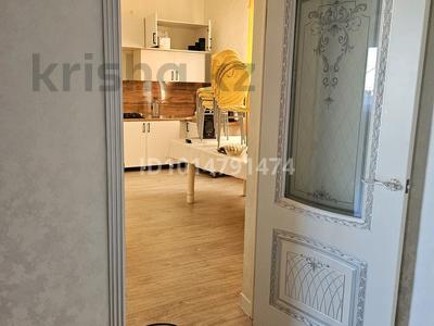 Отдельный дом · 6 комнат · 200 м² · 5 сот., мкр Азаулы 3/1 — Мичурина,Сергей Тюленина,NOVO PLAST за 300 000 ₸ в Уральске