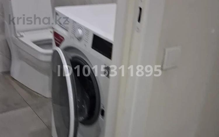 1-комнатная квартира · 50 м² · 6/9 этаж, мкр Шугыла 2 — Раймбека Алатау за 250 000 ₸ в Алматы, Наурызбайский р-н — фото 2