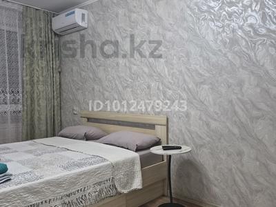 1-комнатная квартира · 31 м² · 2/5 этаж, Абая 49 — Голубой рынок , Сокол, Тайга за 14 000 ₸ в Петропавловске