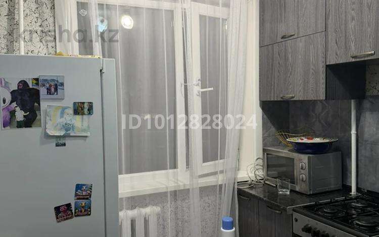 2-бөлмелі пәтер · 45 м² · 3/5 қабат, Майкудук, Мкр Восток-1 14, бағасы: 15 млн ₸ в Караганде, Алихана Бокейханова р-н — фото 2