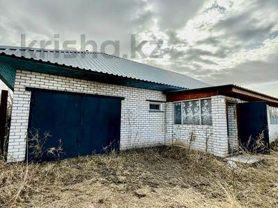 Отдельный дом · 2 комнаты · 102 м² · 6 сот., Московская 171 за 9.5 млн 〒 в Щучинске