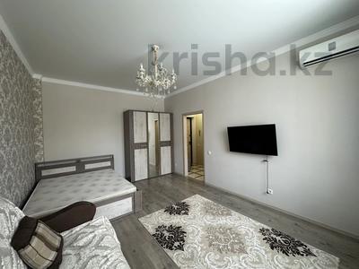 1-комнатная квартира · 37 м² · 5/8 этаж, Кабанбай Батыра 58Б за 32.5 млн 〒 в Астане, Есильский р-н