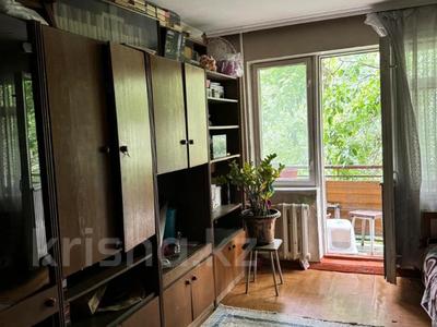 1-комнатная квартира, 32 м², 3/4 этаж, мкр №1 за 19.5 млн 〒 в Алматы, Ауэзовский р-н