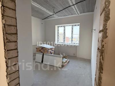 2-бөлмелі пәтер · 84 м² · 9/9 қабат, Алтын орда ш/а., Алия Молдагулова 50а, бағасы: 30 млн ₸ в Актобе, мкр. Алтын орда