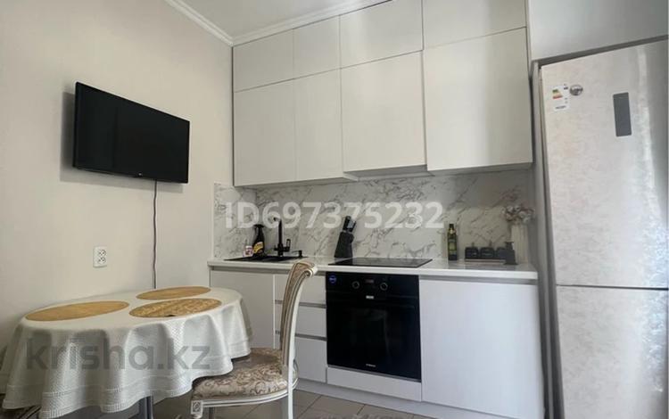 1-комнатная квартира · 40 м² · 2/5 этаж, мкр Комсомольский 8 — Возле УДП президентской больницы за 250 000 ₸ в Астане, Есильский р-н — фото 2