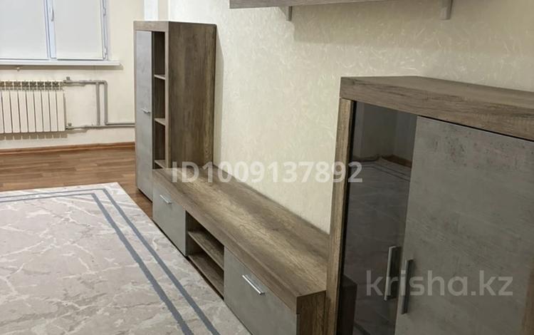 1-комнатная квартира · 43 м² · 5/5 этаж, мкр Улы Дала за 100 000 ₸ в Таразе — фото 7