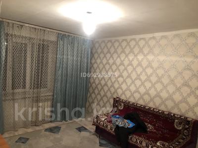 1-комнатная квартира, 27 м², 3/5 этаж, 4 мкр 7 за 7.6 млн 〒 в Талдыкоргане, мкр Жастар