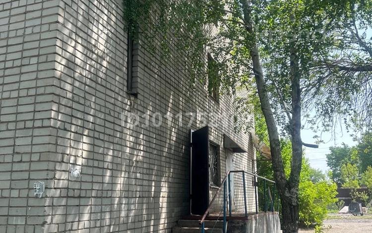 2-бөлмелі пәтер · 55 м² · 2/3 қабат, Омская 2 — Бажова, университет касу, бағасы: 9.3 млн ₸ в Усть-Каменогорске — фото 21