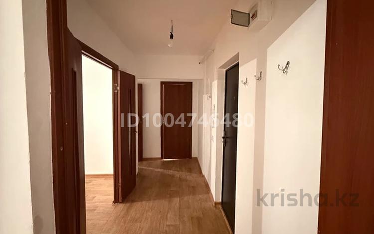 2-бөлмелі пәтер · 55 м² · 3/5 қабат, Мкр Арай 2 18, бағасы: 80 000 ₸ в Таразе — фото 2