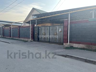 Отдельный дом · 4 комнаты · 80 м², мкр 6-й градокомплекс, Мкр 6-й градокомплекс 28 — Кошкарбаева за 1.5 млн 〒 в Алматы, Алатауский р-н