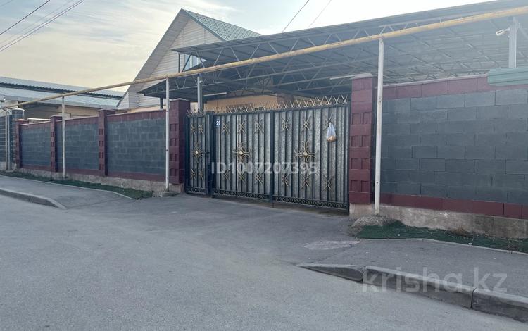 Отдельный дом · 4 комнаты · 80 м² · 10 сот., мкр 6-й градокомплекс, Мкр 6-й градокомплекс 28 — Кошкарбаева за 1 млн 〒 в Алматы, Алатауский р-н — фото 2
