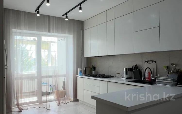 4-комнатная квартира · 167 м² · 1/4 этаж, Абдолова за 67 млн ₸ в Уральске — фото 2