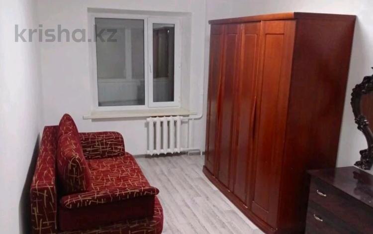 3-комнатная квартира, 60 м², 2/5 этаж помесячно, Абылайхана 26 за 150 000 〒 в Астане, Алматы р-н — фото 2