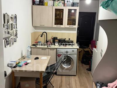 1-комнатная квартира · 14 м², мкр №3 — По Абая возле Фемели парк за 120 000 〒 в Алматы, Ауэзовский р-н