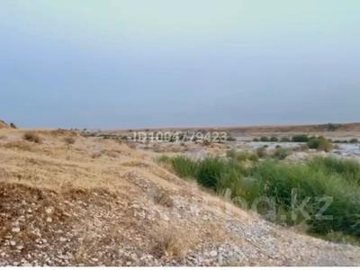 Продажа участков в Туркестанской обл.: Участок · 2.7 га, Сайрамский район, село Аққала за 20 млн 〒 Участок · 2.7 га, Сайрамский район, село Аққала за 20 млн 〒 в Туркестанской обл.