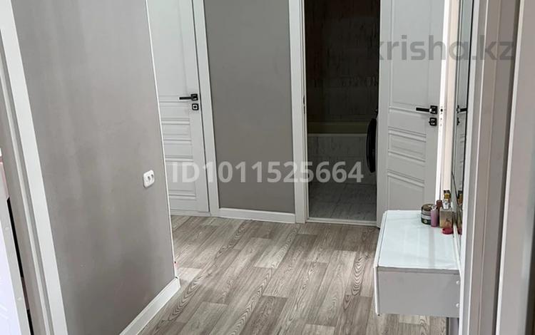 3-комнатная квартира · 64 м² · 3/5 этаж, мкр Северо-Восток 46 за 22.5 млн ₸ в Уральске — фото 2