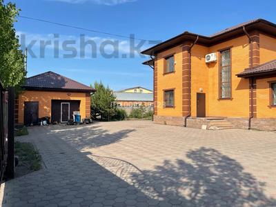 Отдельный дом · 5 комнат · 330 м² · 8 сот., Байконур за 135 млн 〒 в Астане, Сарыарка р-н