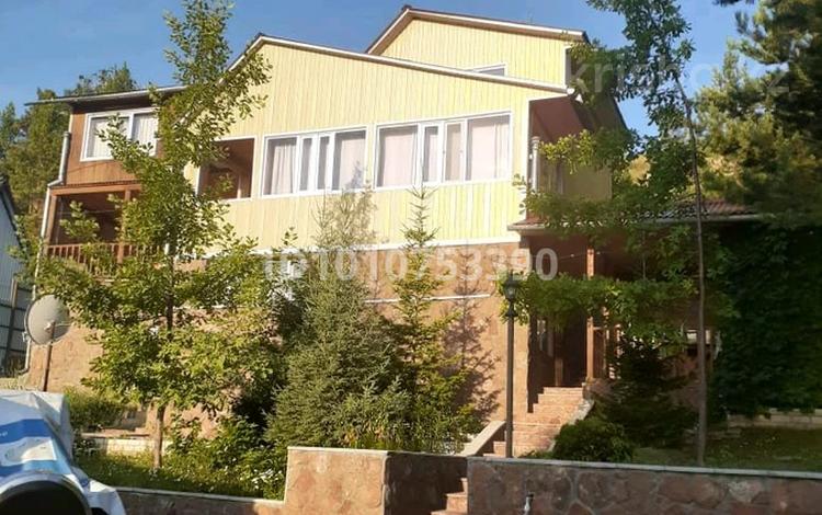 Отдельный дом · 4 комнаты · 1472 м² · 9 сот., Голубой залив дача за 70 млн 〒 в Новой бухтарме — фото 2