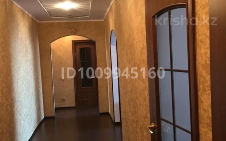 3-комнатная квартира · 93 м² · 16/16 этаж, мкр Юго-Восток, проспект шахтеров 60 за 34 млн ₸ в Караганде, Казыбек би р-н — фото 2